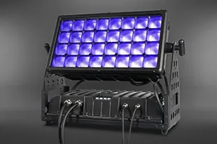 Radiant 3240 RGBW Wall Washer