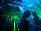 лазеры в ночном клубе