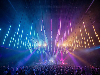 лед трубки - кинетический  свет на управляемых лебедках